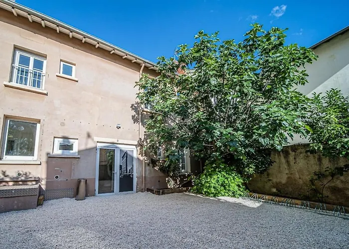 La Maison Gratte Ciel-Appartement Paris-Jardin